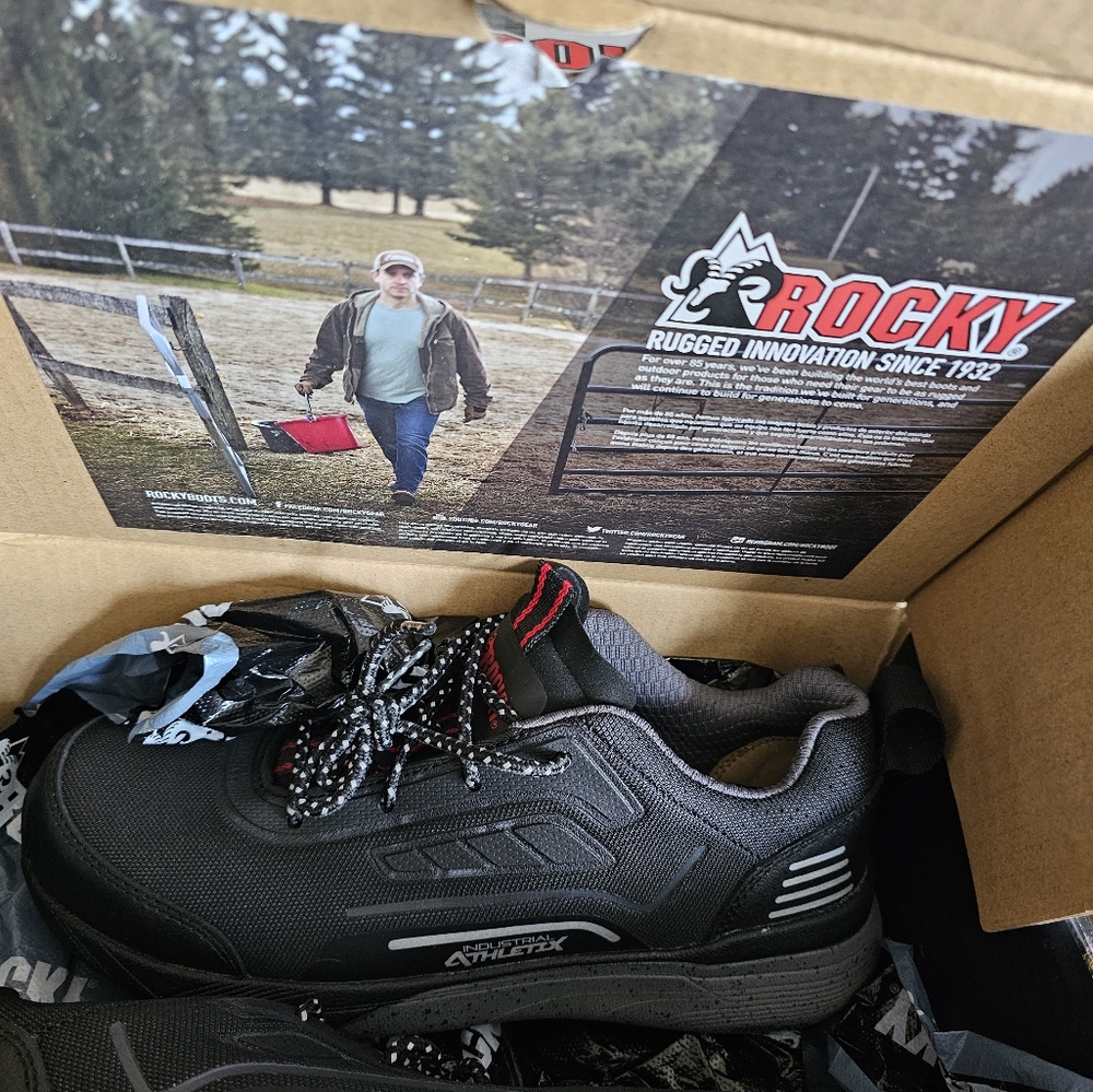 ROCKY Men's Rocky Industrial Athletix Lo-Top Composite Toe Work Shoe - Picture 7 of 13